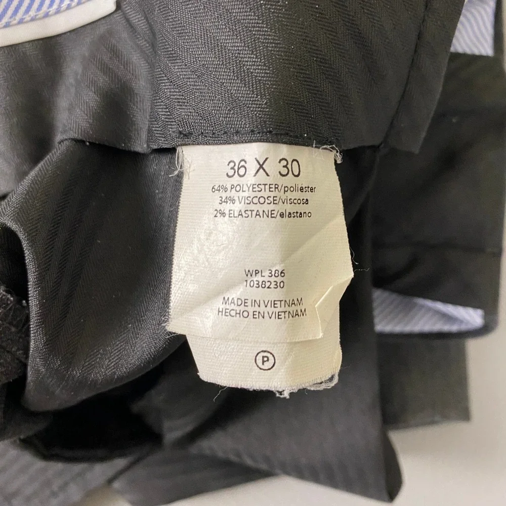 Haggar Suit Two Piece Mens 40x36W‎ Classic Fit Gray Jacket Pants Set Business